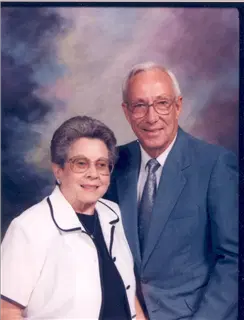 small_mom-dad 5.webp